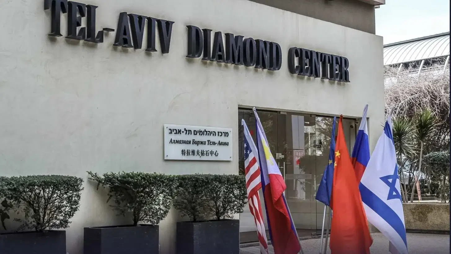 Buying Diamonds in Tel Aviv, The Trading Hub